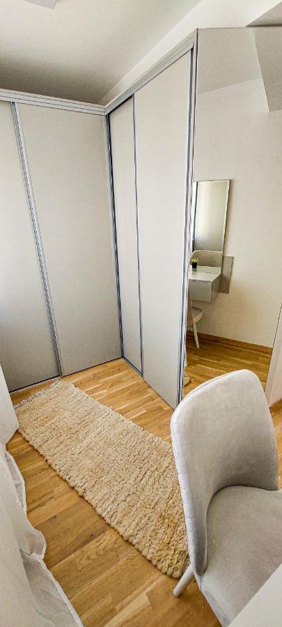 The Modern Lodge スコピエ エクステリア 写真